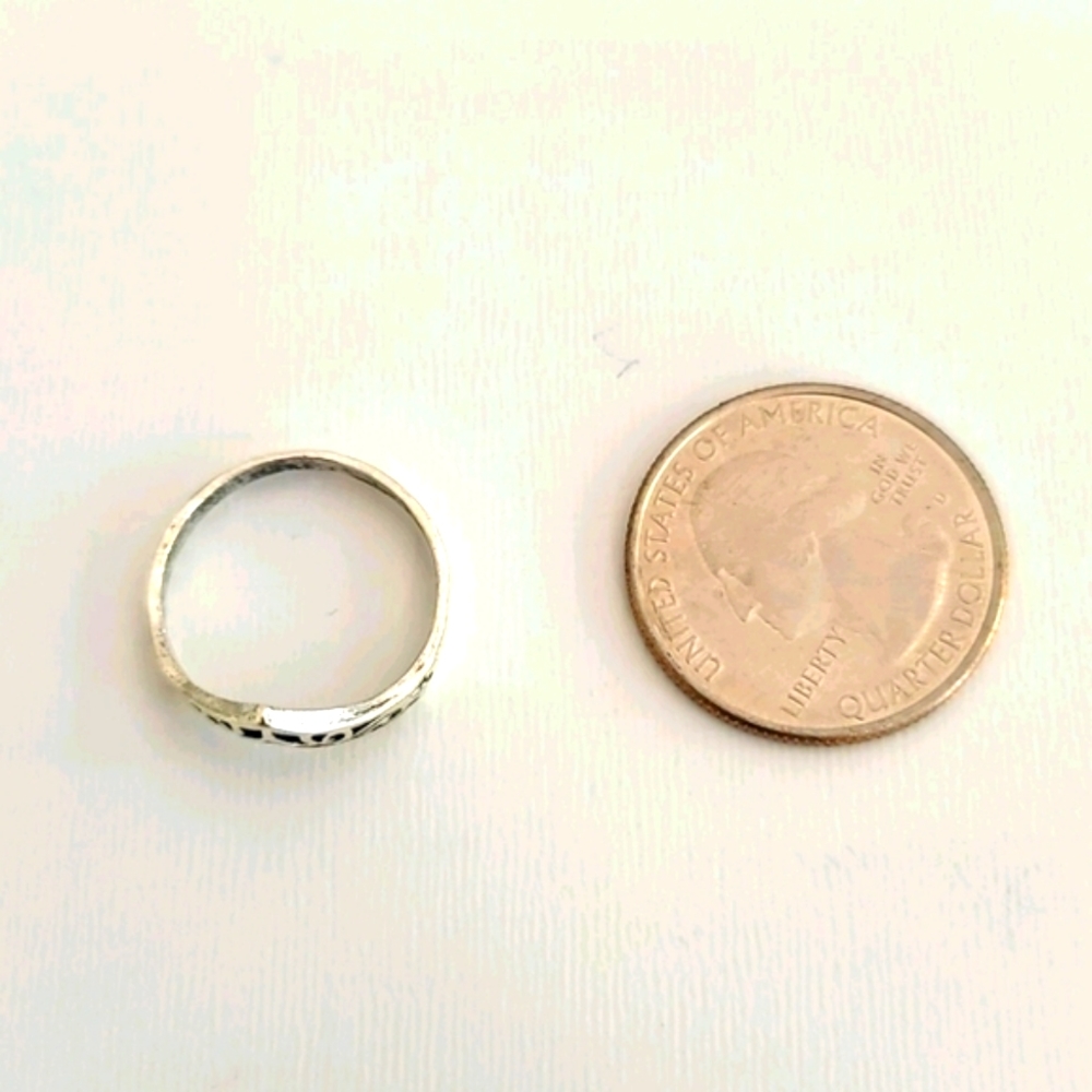 Vintage Silver Wonder Woman Tiara Ring Size 6.5 Women's Jewelry - Picture 2 of 2